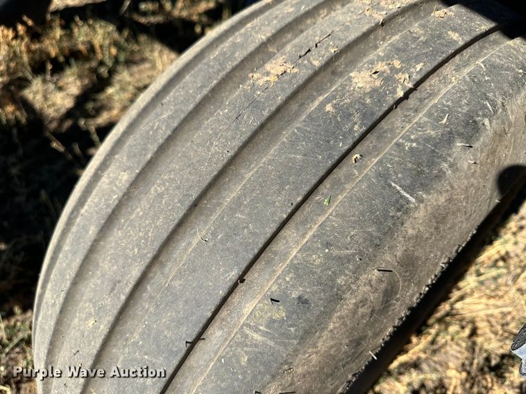 image for item DH1752 2019 Loftness XLB10  grain bagger