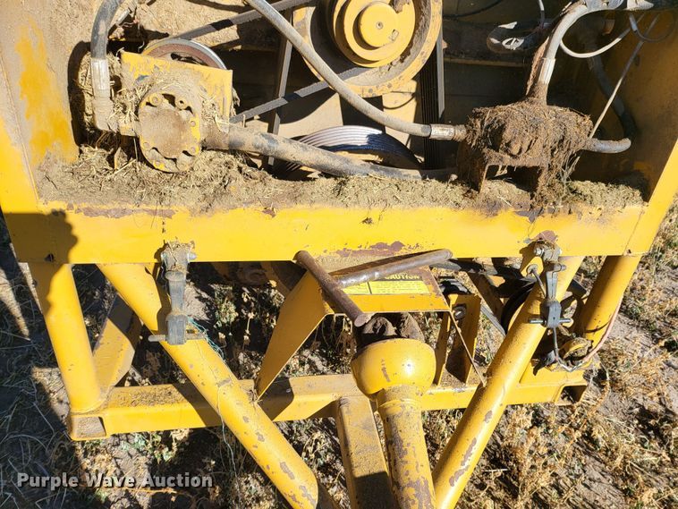 image for item DH1754 HayBuster Big Bite H1000  bale processor