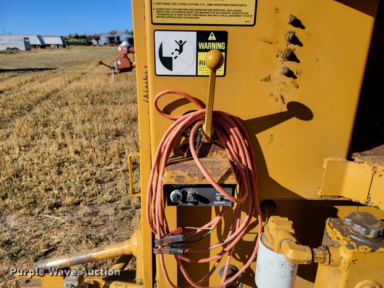 image for item DH1754 HayBuster Big Bite H1000  bale processor