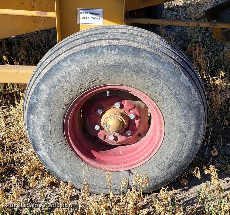 image for item DH1754 HayBuster Big Bite H1000  bale processor