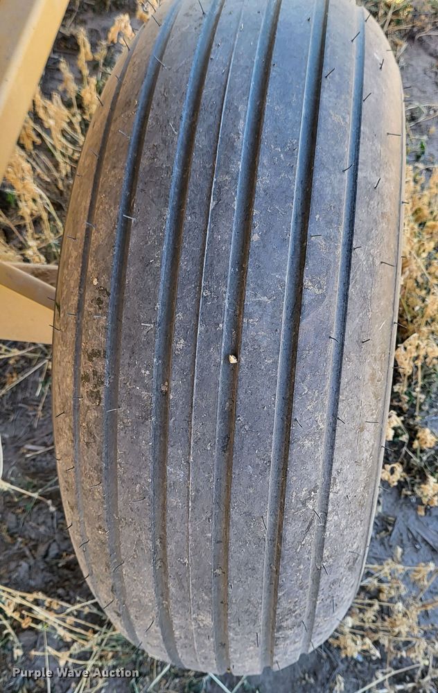 image for item DH1754 HayBuster Big Bite H1000  bale processor