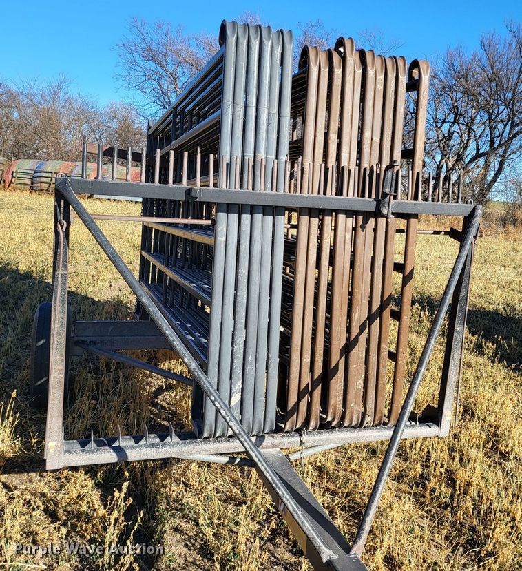 image for item DH1755 Winkel  livestock panel trailer