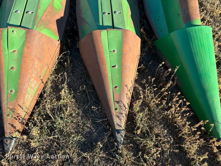 image for item DH1757 John Deere 653A  all-crop head