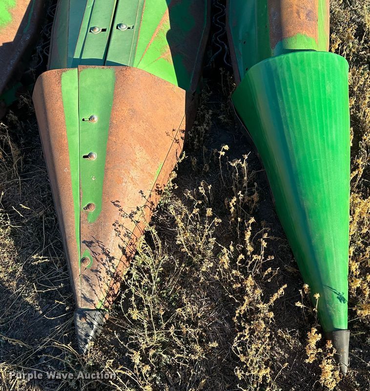 image for item DH1757 John Deere 653A  all-crop head