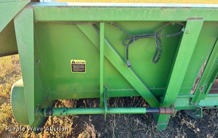 image for item DH1757 John Deere 653A  all-crop head