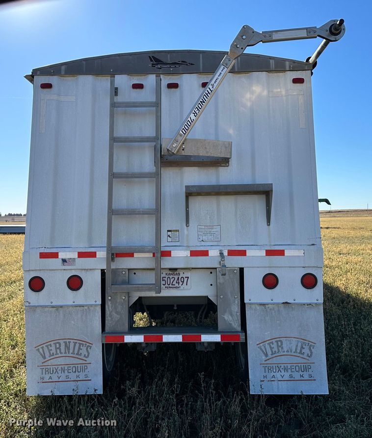 image for item DH1758 2009 Jet  grain trailer