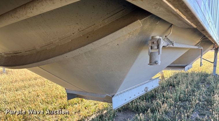 image for item DH1758 2009 Jet  grain trailer