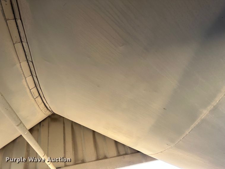 image for item DH1758 2009 Jet  grain trailer