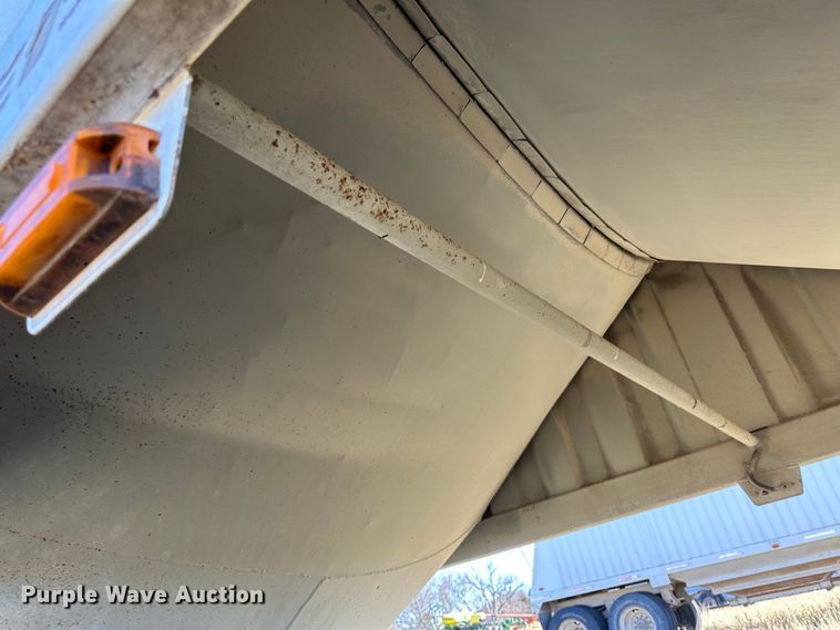 image for item DH1758 2009 Jet  grain trailer