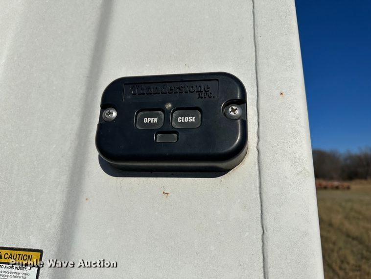 image for item DH1758 2009 Jet  grain trailer