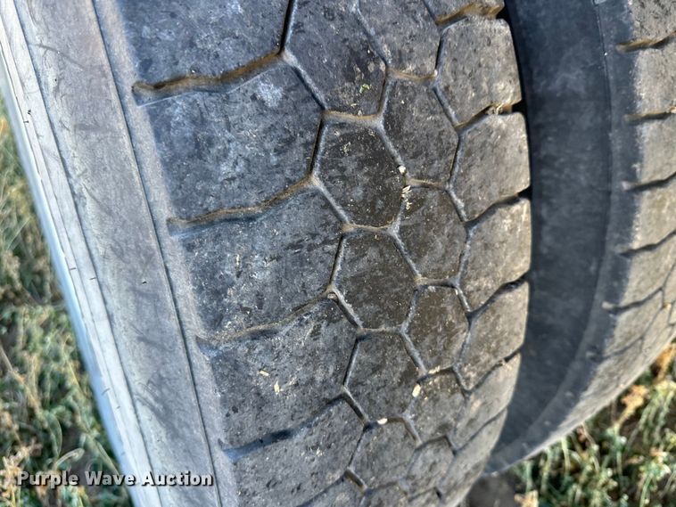 image for item DH1758 2009 Jet  grain trailer