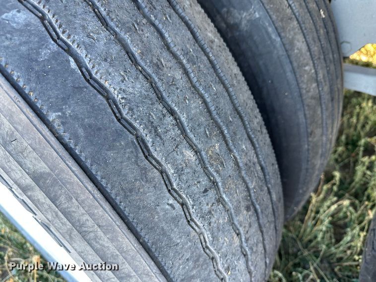 image for item DH1758 2009 Jet  grain trailer