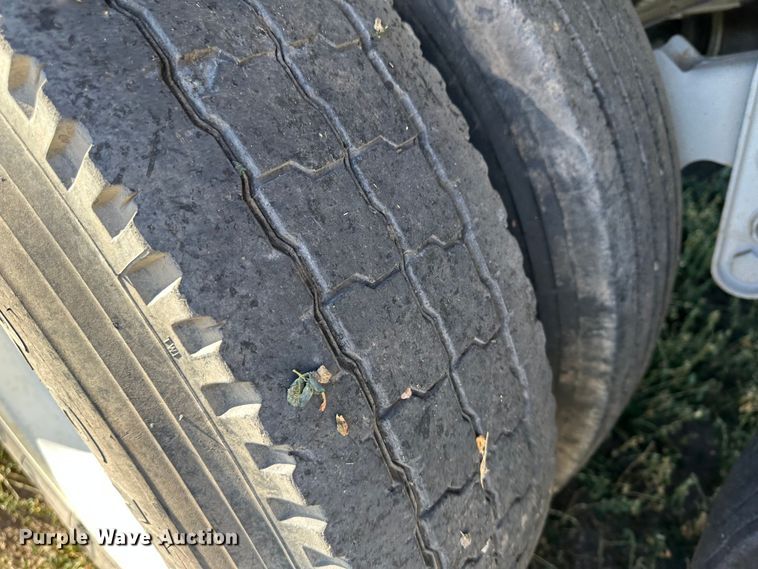 image for item DH1758 2009 Jet  grain trailer