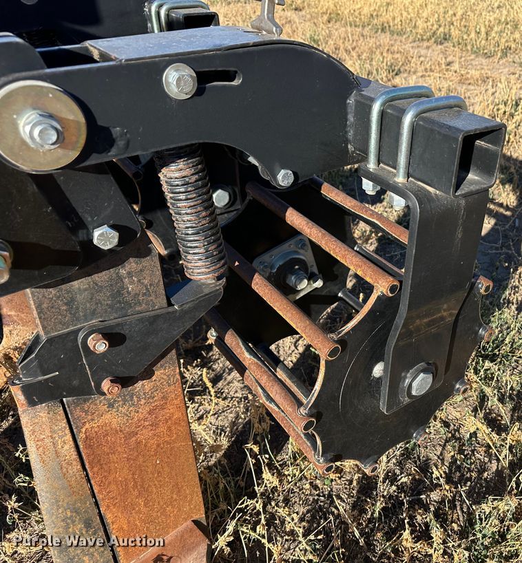 image for item DH1760 Great Plains Sub-Soiler 1300  ripper