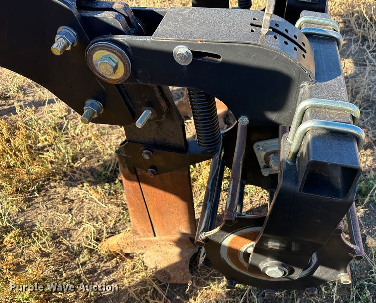 image for item DH1760 Great Plains Sub-Soiler 1300  ripper