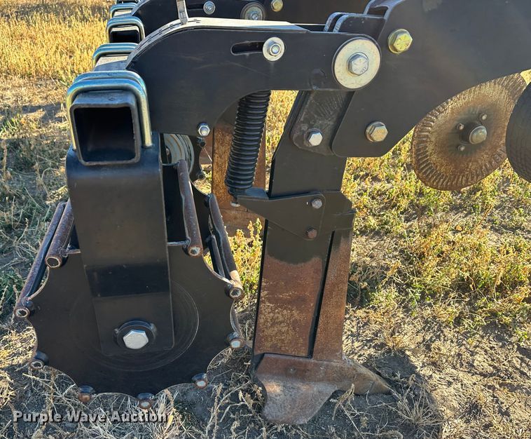 image for item DH1760 Great Plains Sub-Soiler 1300  ripper