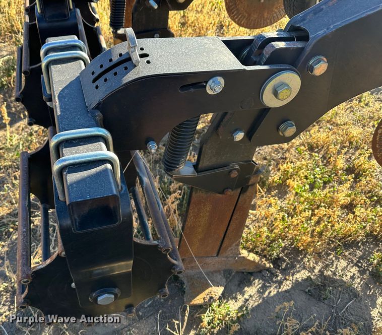 image for item DH1760 Great Plains Sub-Soiler 1300  ripper