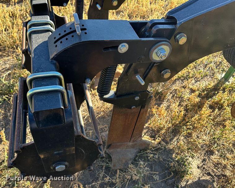 image for item DH1760 Great Plains Sub-Soiler 1300  ripper