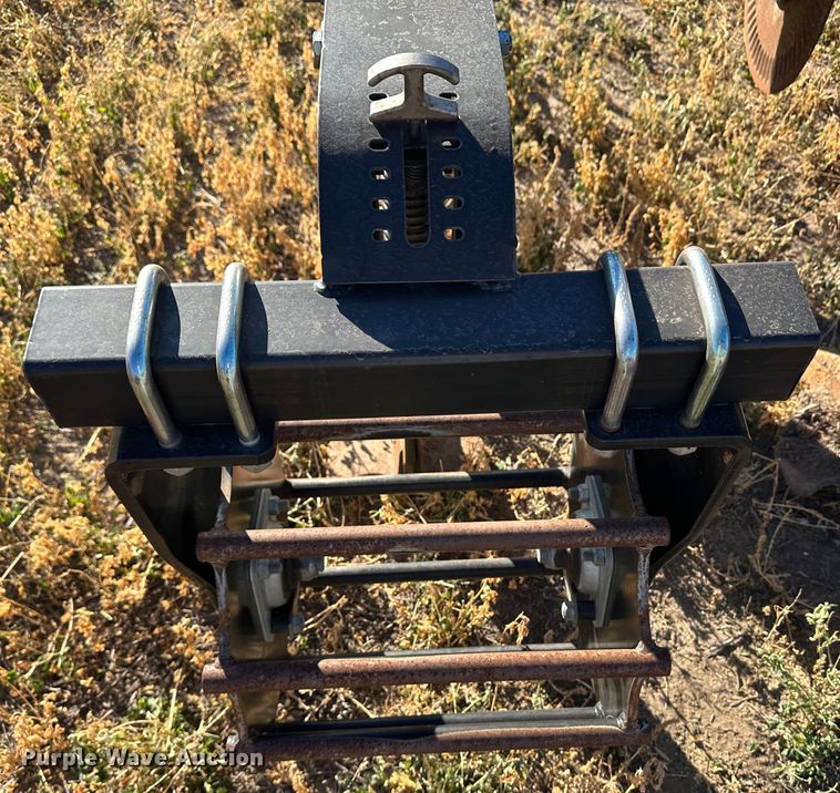 image for item DH1760 Great Plains Sub-Soiler 1300  ripper