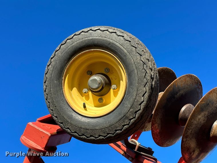 image for item DH1761 Sunflower 1448-35  double off-set disk