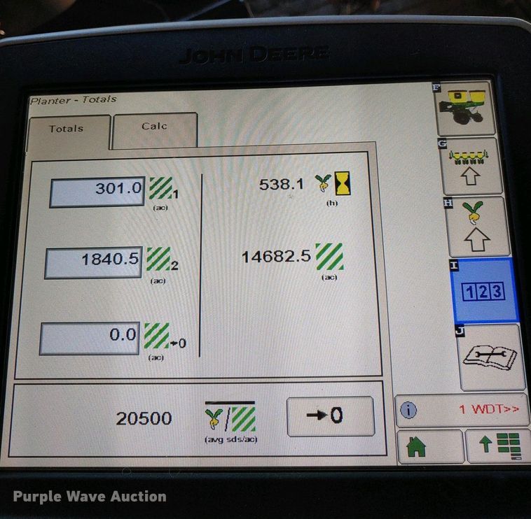 image for item DH1768 2013 John Deere 1770NT  no-till planter