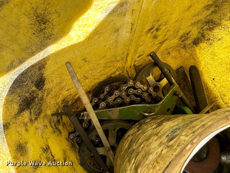 image for item DH1769 John Deere 7300  no-till planter