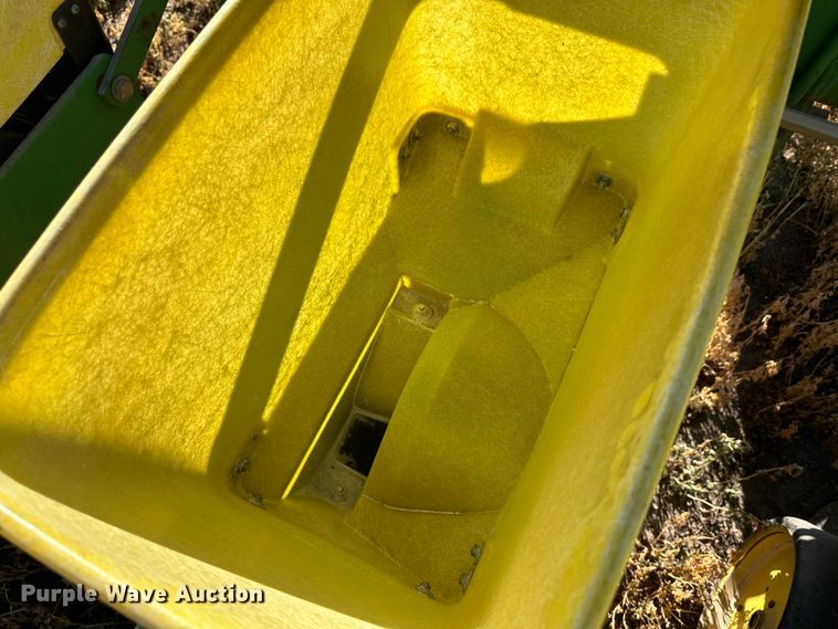 image for item DH1769 John Deere 7300  no-till planter