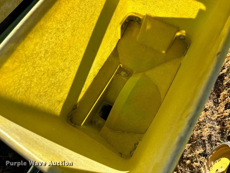 image for item DH1769 John Deere 7300  no-till planter