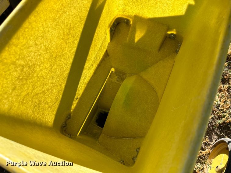 image for item DH1769 John Deere 7300  no-till planter