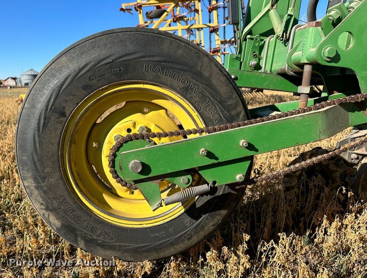 image for item DH1769 John Deere 7300  no-till planter