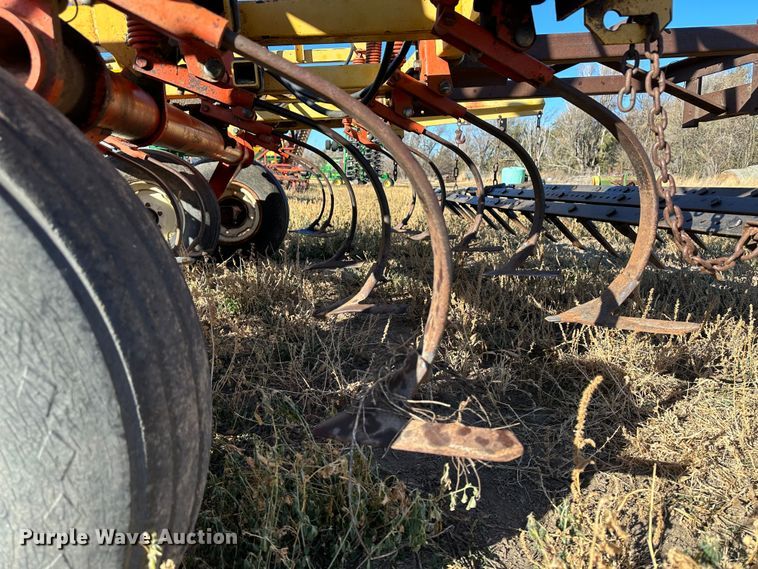 image for item DH1770 Kent 6330  field cultivator