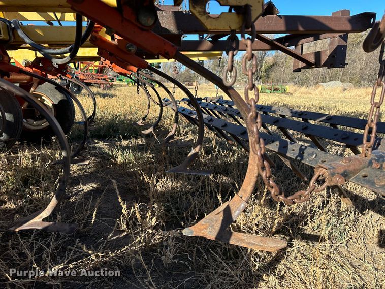 image for item DH1770 Kent 6330  field cultivator