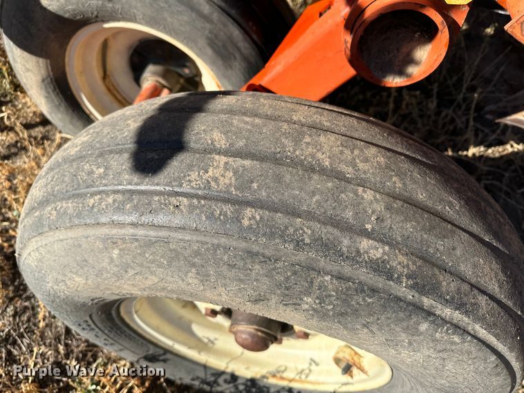 image for item DH1770 Kent 6330  field cultivator