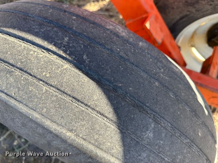 image for item DH1770 Kent 6330  field cultivator