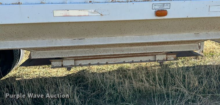 image for item DH1771 1997 DMF GT-2-30  grain trailer