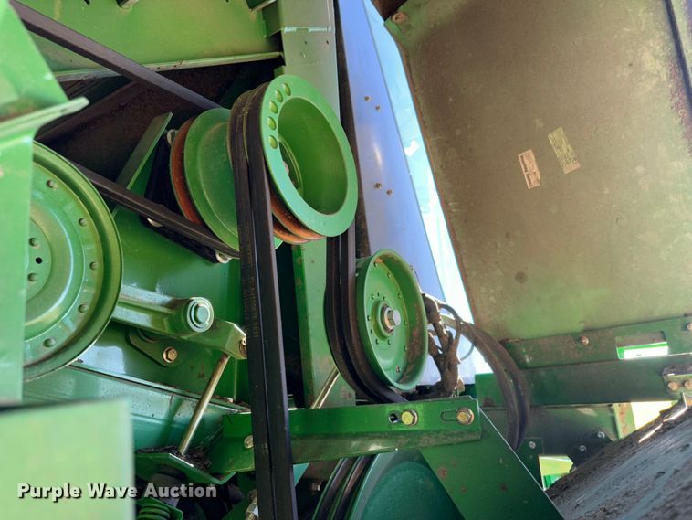 image for item DH1772 2011 John Deere 9770 STS  combine