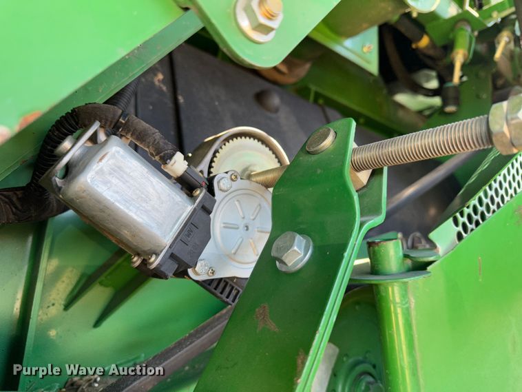 image for item DH1772 2011 John Deere 9770 STS  combine