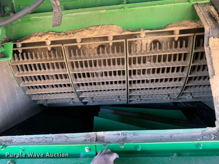 image for item DH1772 2011 John Deere 9770 STS  combine