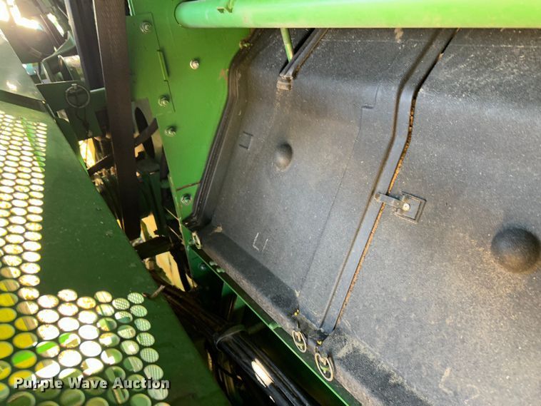 image for item DH1772 2011 John Deere 9770 STS  combine