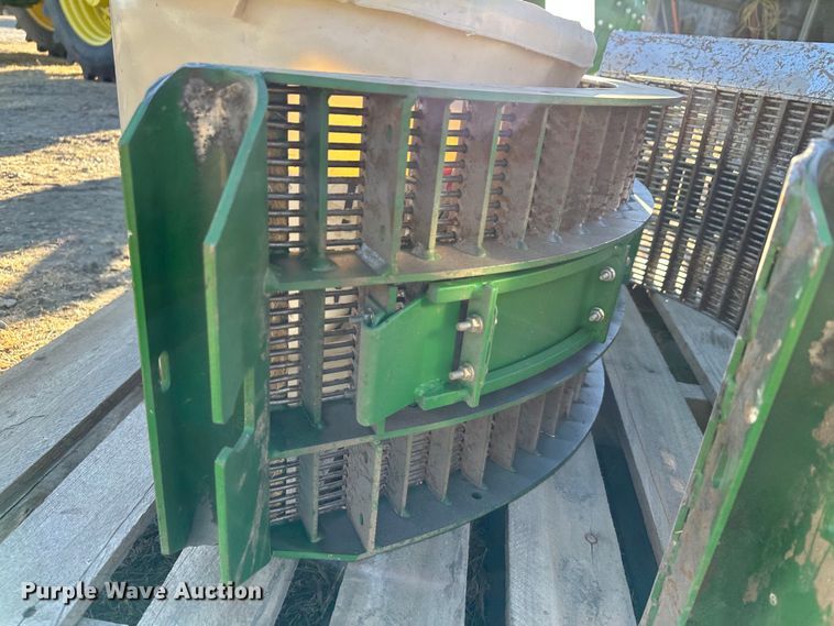 image for item DH1772 2011 John Deere 9770 STS  combine