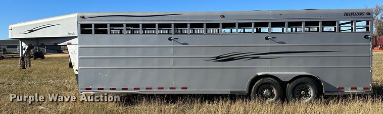 image for item DH1774 2004 Travalong Liberty  livestock trailer