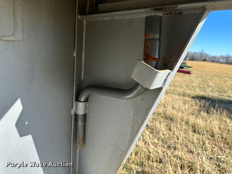 image for item DH1774 2004 Travalong Liberty  livestock trailer