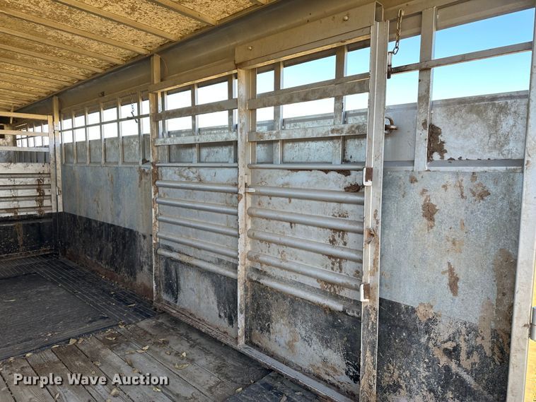 image for item DH1774 2004 Travalong Liberty  livestock trailer