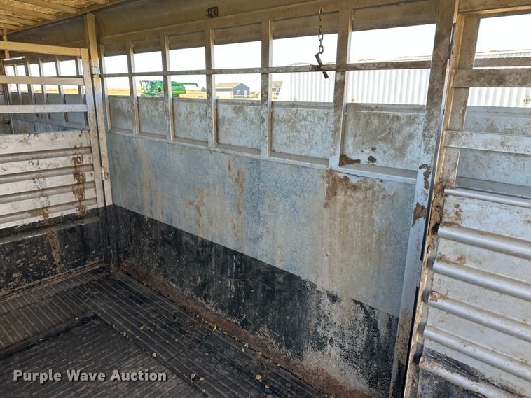 image for item DH1774 2004 Travalong Liberty  livestock trailer