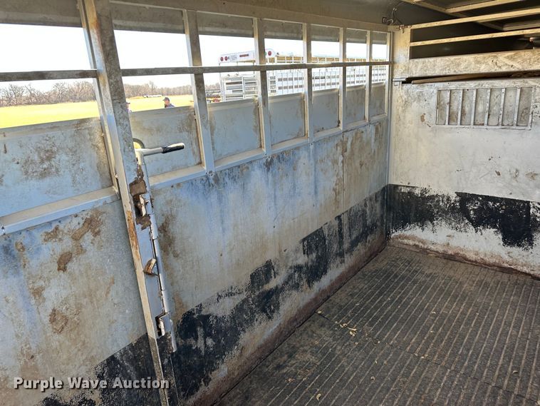 image for item DH1774 2004 Travalong Liberty  livestock trailer