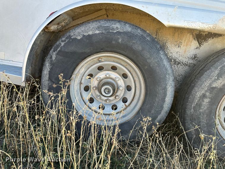 image for item DH1774 2004 Travalong Liberty  livestock trailer