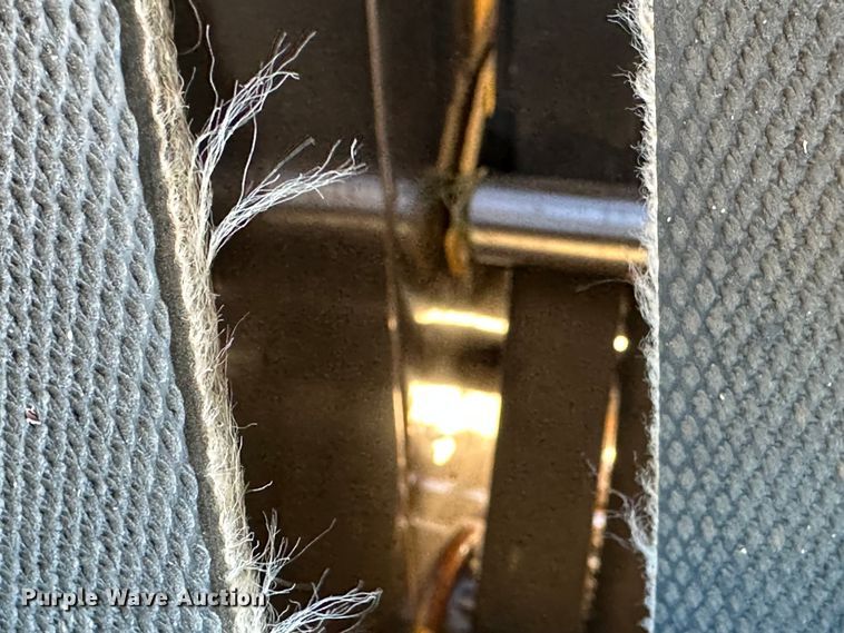 image for item DH1775 2010 Vermeer 605 Super M  round baler