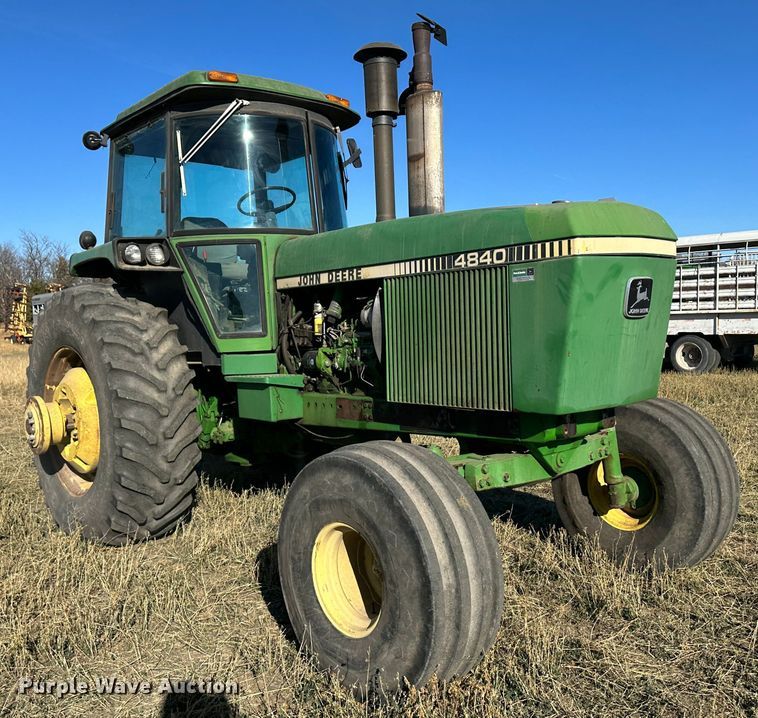 image for item DH1776 1982 John Deere 4840  tractor