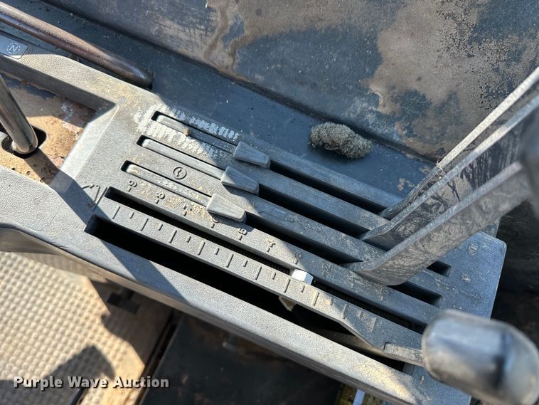 image for item DH1776 1982 John Deere 4840  tractor