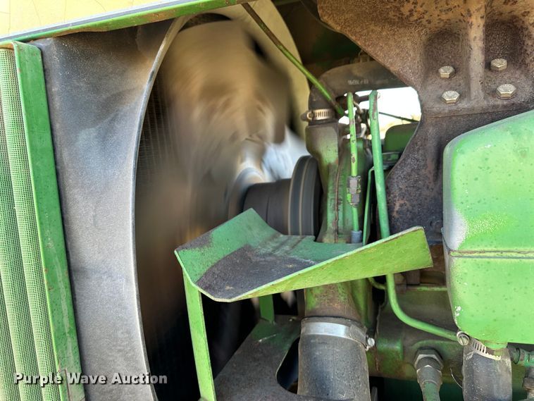 image for item DH1776 1982 John Deere 4840  tractor